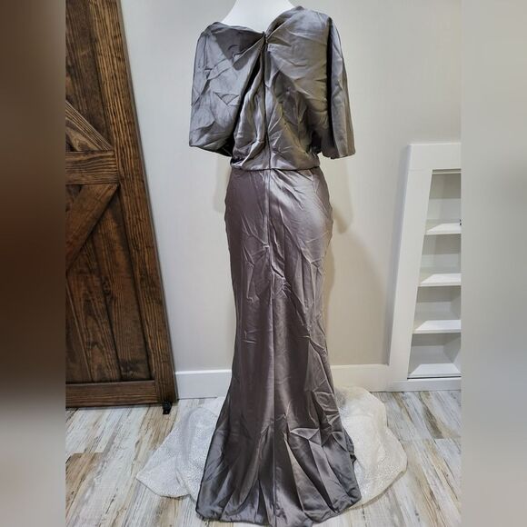 Amsale Gray Asymmetrical Gown with Elegant Design - Picture 4 of 7